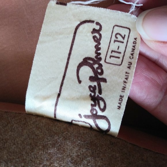 Vintage Joyce Palmer Tan Blazer with Plaid Scarf - Picture 2 of 2